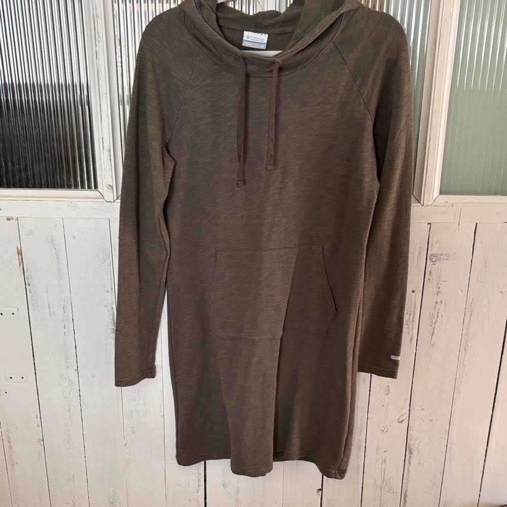 Columbia moss green Hooded Dress with Pocket